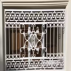 حفاظ پنجره مدل ورساچه