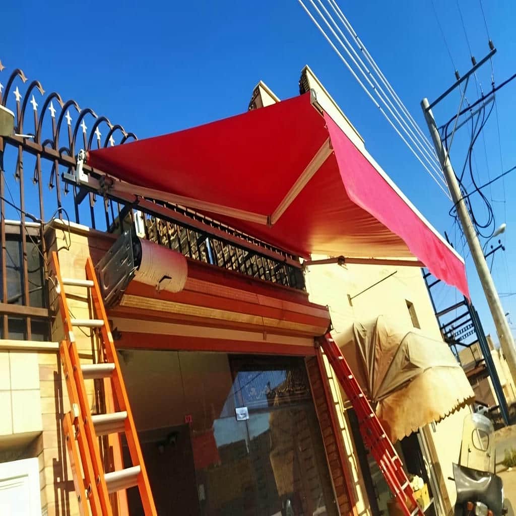 سایبان برقی اتوماتیک مغازه و پارکینگ 021 قیمت سایبان برقی و عوامل موثر