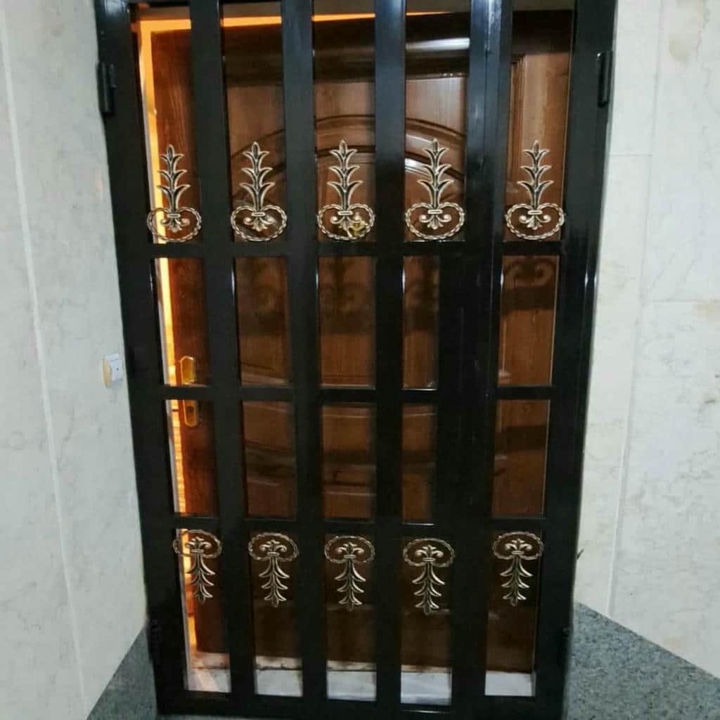 قیمت حفاظ درب آپارتمان