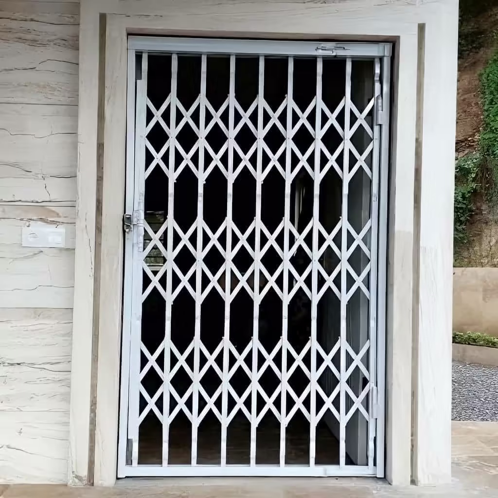 رنگ کوره ای درب فاظ آکاردئونی ۳ گل تسمه ۲