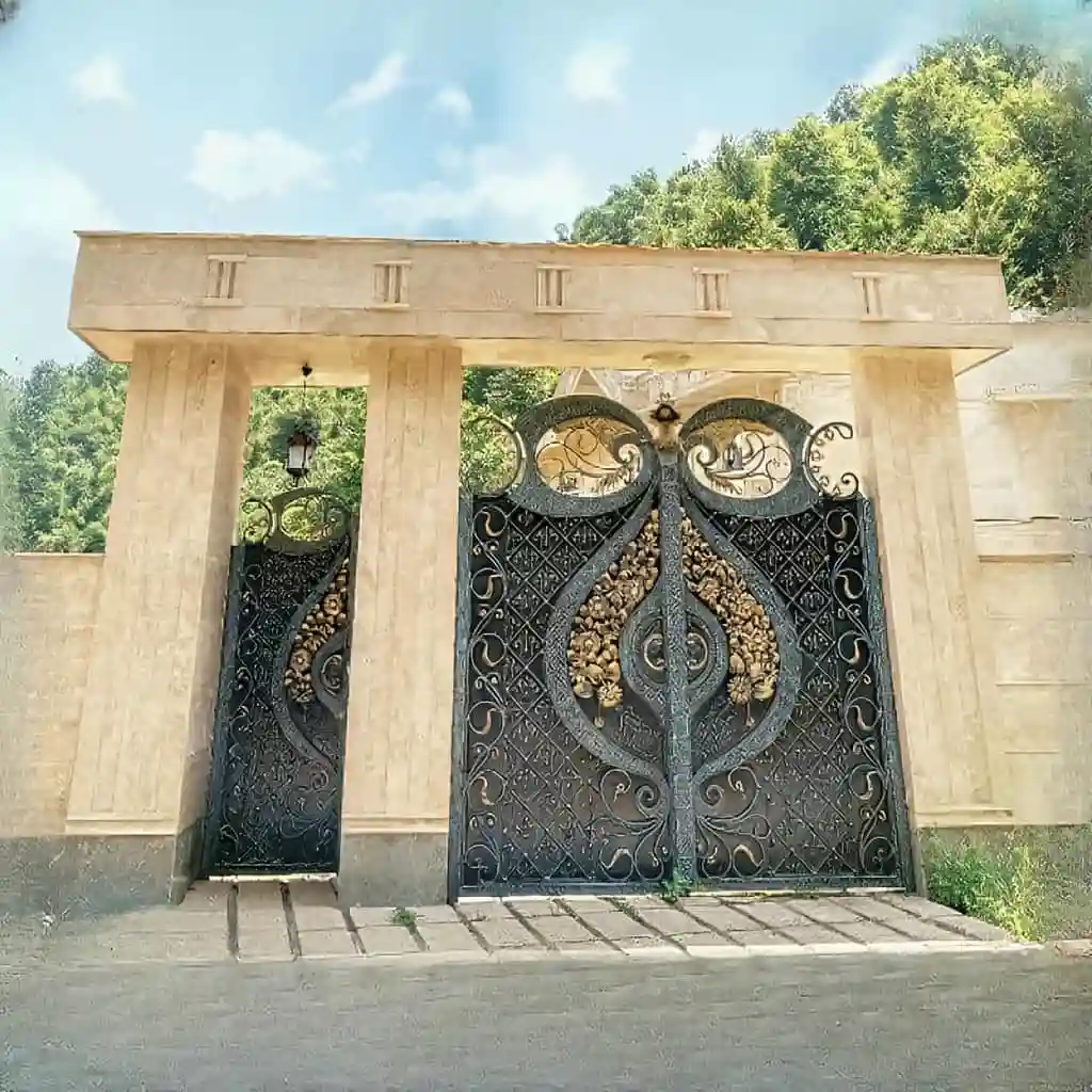 درب دسته گل برای ویلا