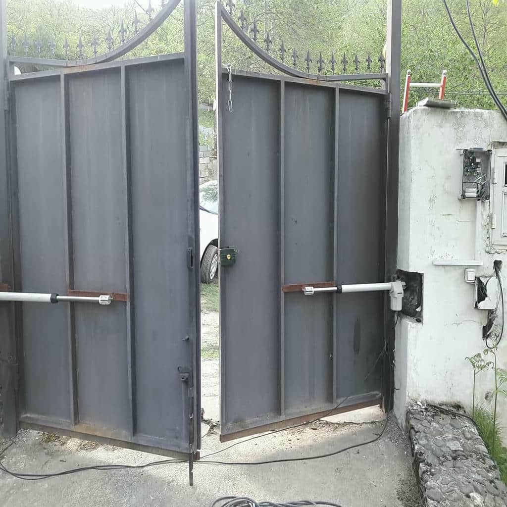 جک درب پارکینگ در یزد