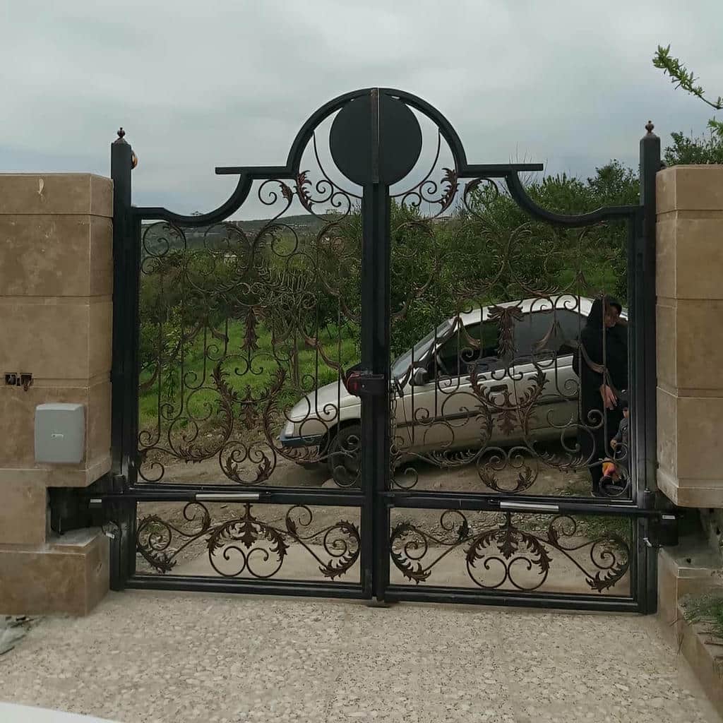جک درب پارکینگ اتوماتیک در رشت