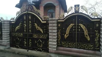 درب حیاط در بندر دیلم