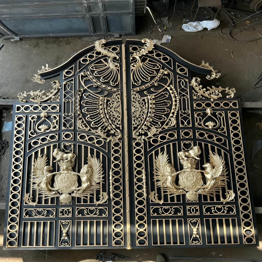 درب حیاط در تهران - تصویر 4