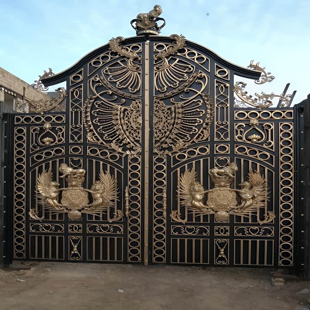 درب حیاط در بابل
