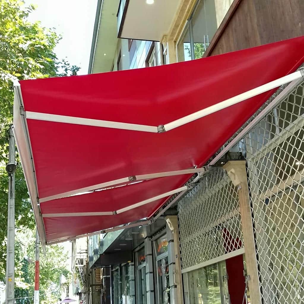 سایبان برقی در قشم