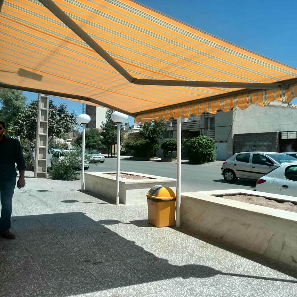 سایبان برقی در ایرانشهر