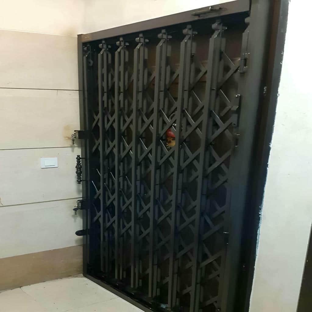درب آکاردئونی در اهواز - تصویر 4