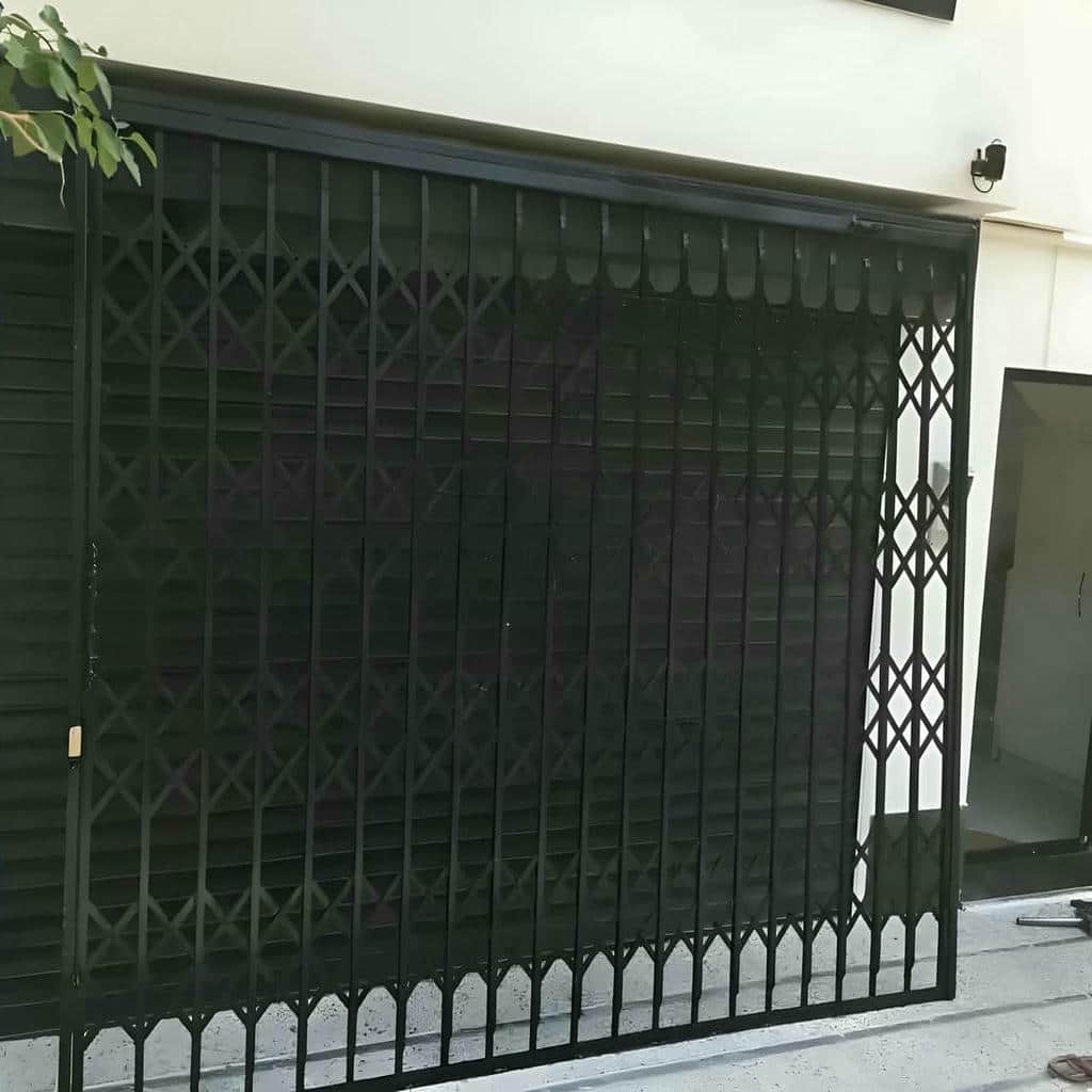 درب آکاردئونی در ایلام