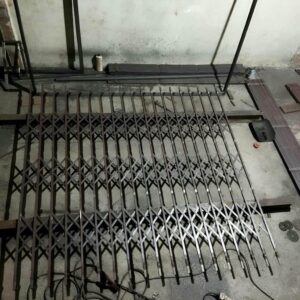 درب آکاردئونی در ملارد