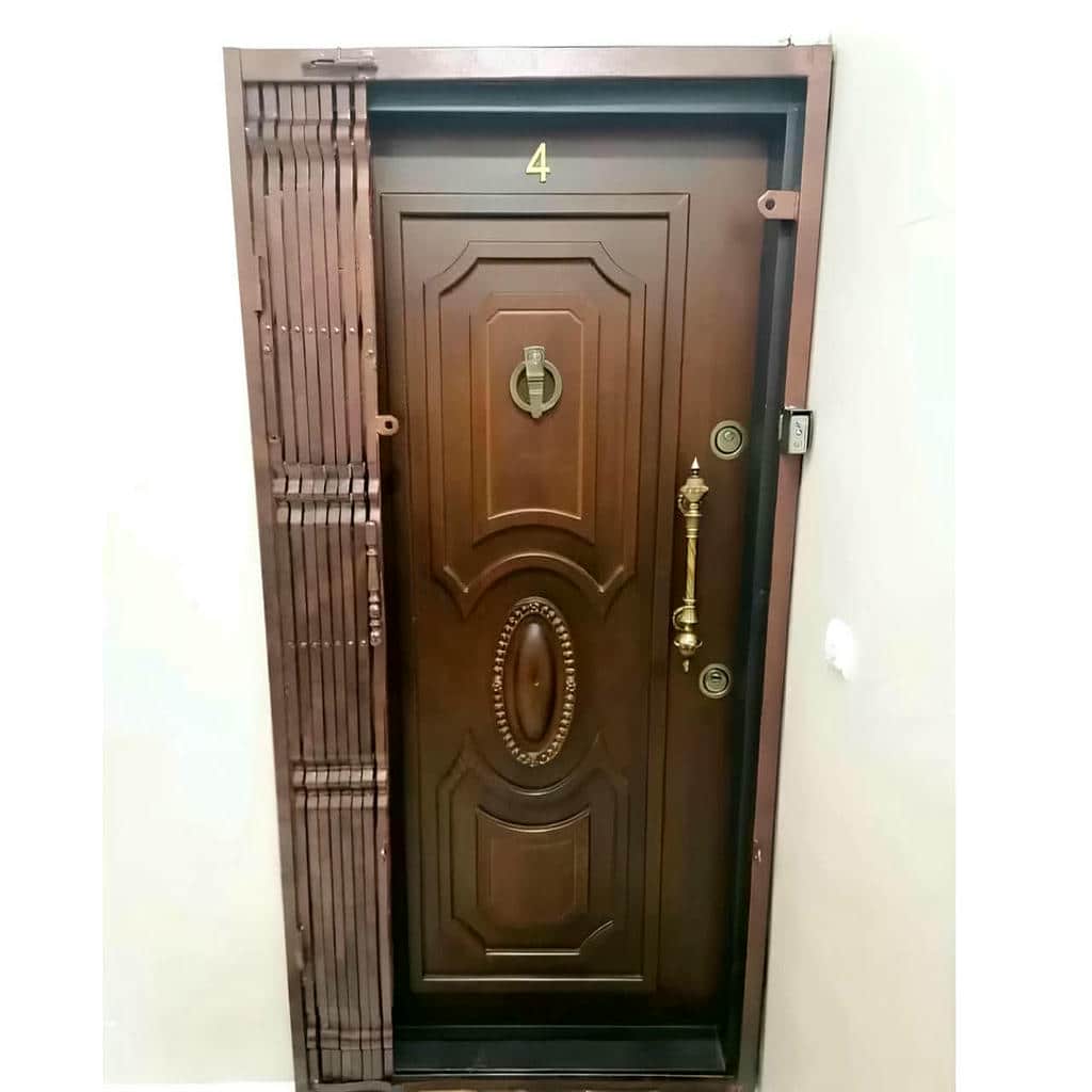درب آکاردئونی در بابل - تصویر 4