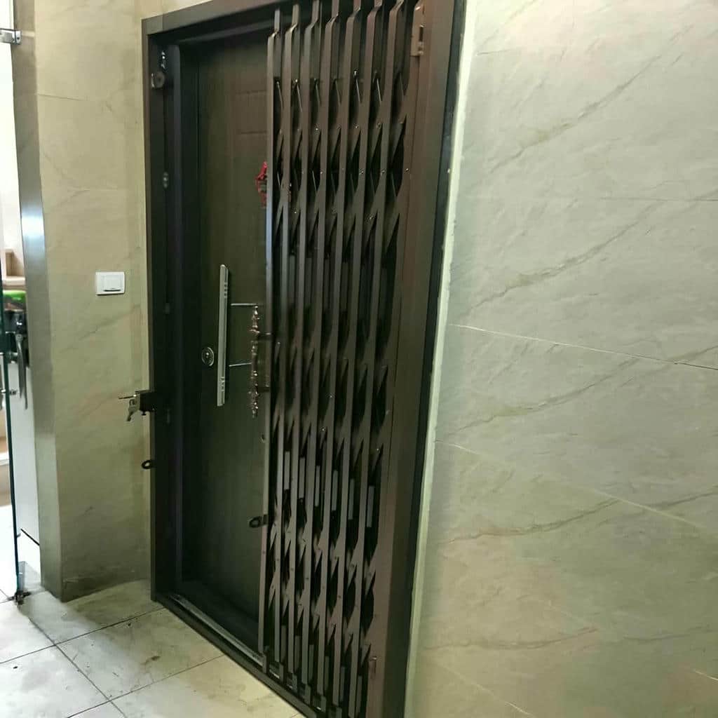 درب آکاردئونی در بندرعباس - تصویر 2