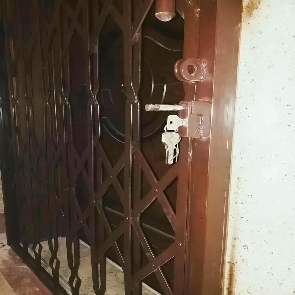 درب آکاردئونی در سبزوار درب آکاردئونی در سبزوار
