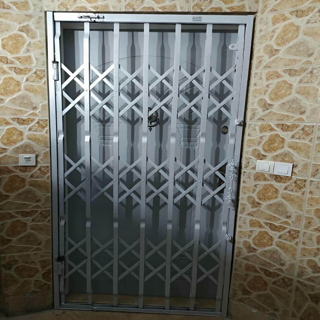 درب آکاردئونی در طالقان