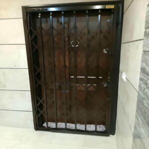 درب آکاردئونی در قشم
