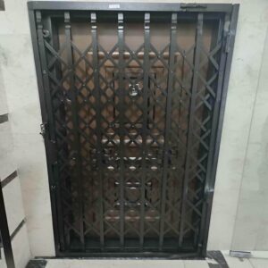 درب آکاردئونی در اشتهارد