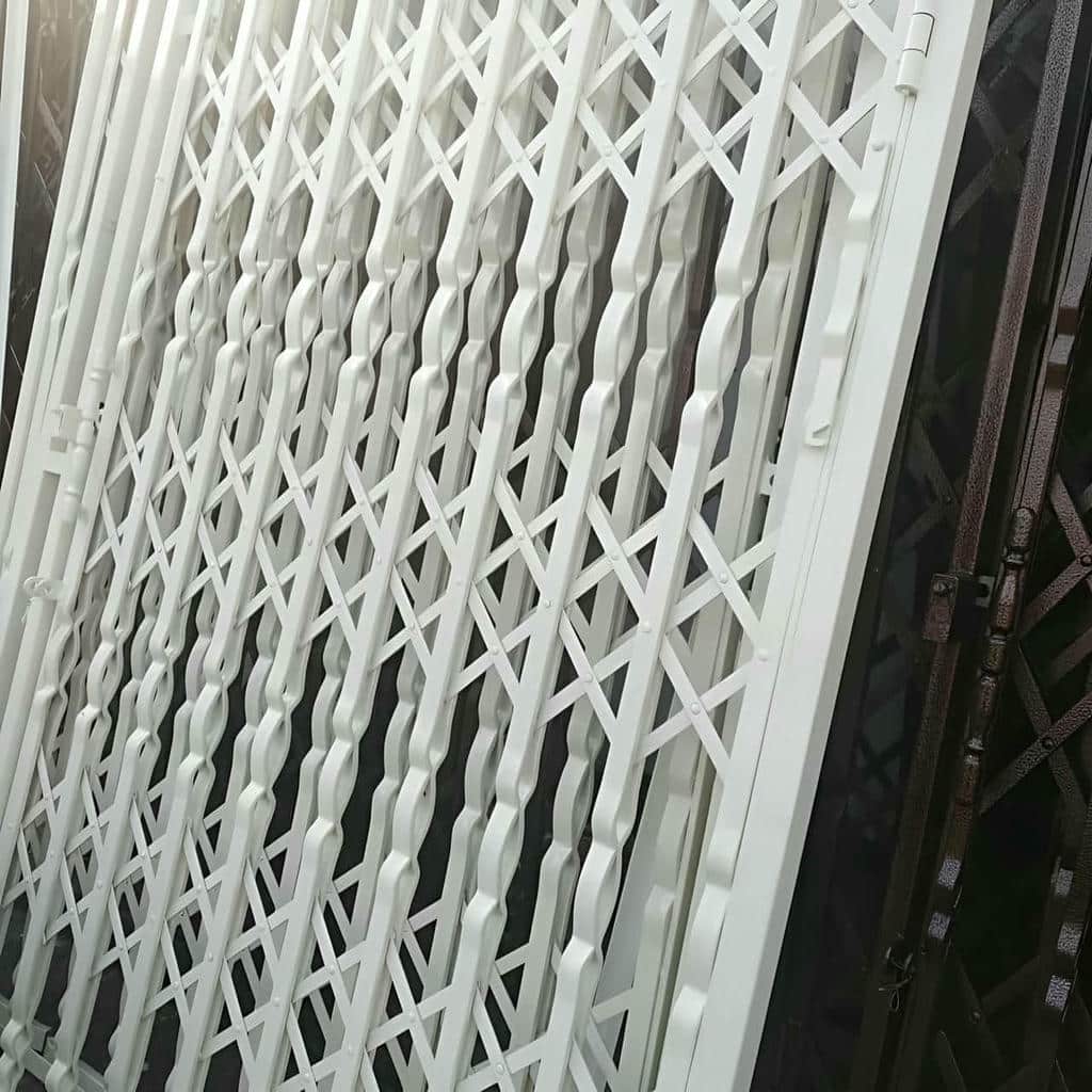درب آکاردئونی در بومهن - تصویر 3
