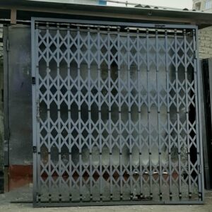 درب آکاردئونی در کردان