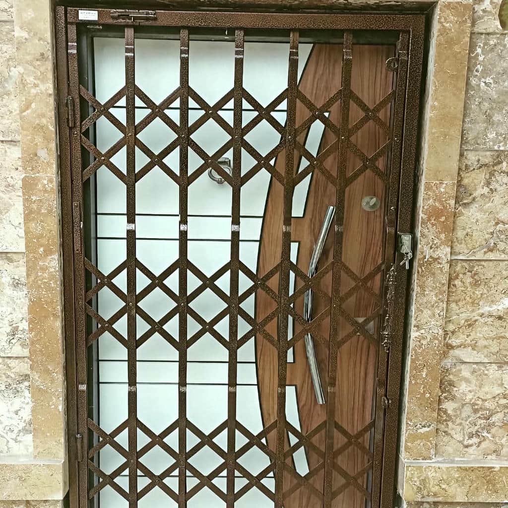 درب آکاردئونی در کرج