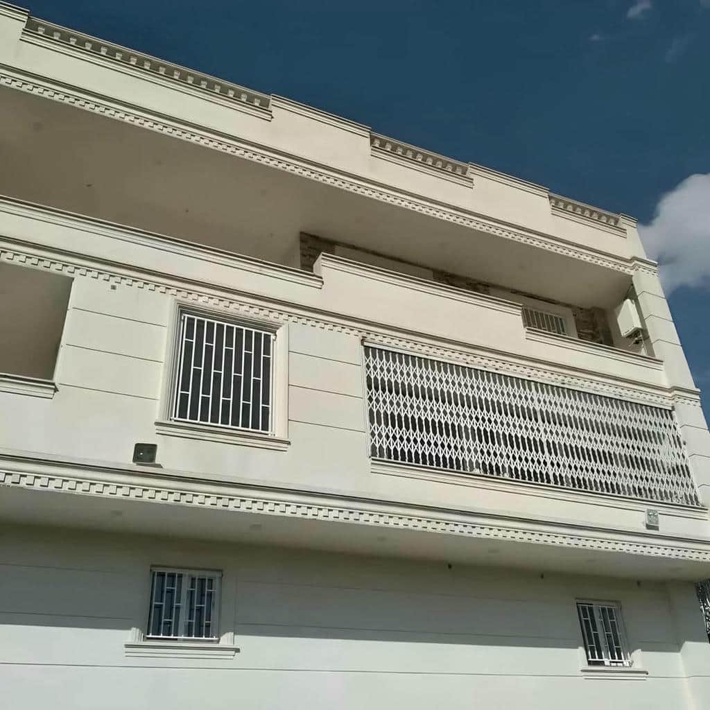 درب آکاردئونی در کرمان