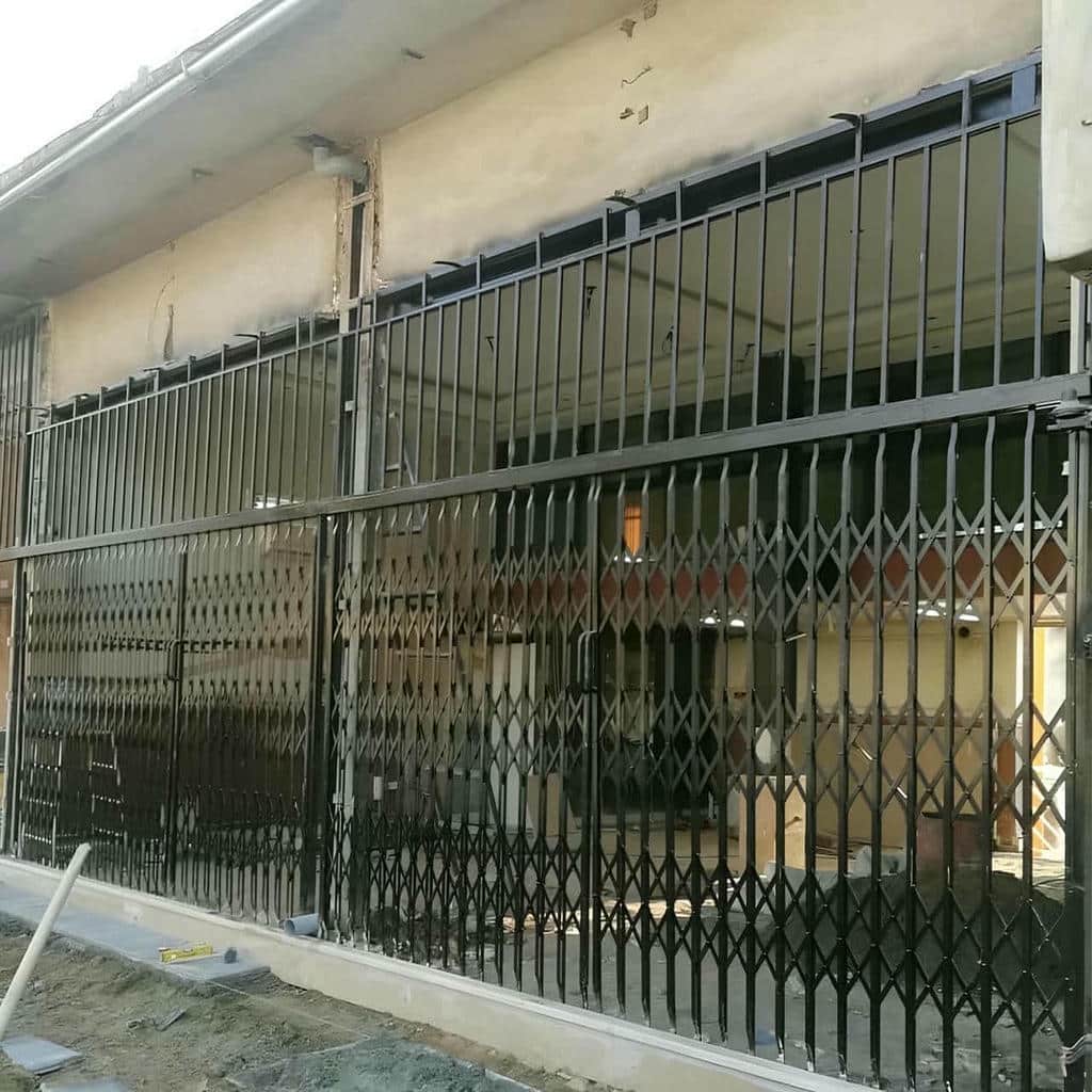 درب آکاردئونی در استان گیلان