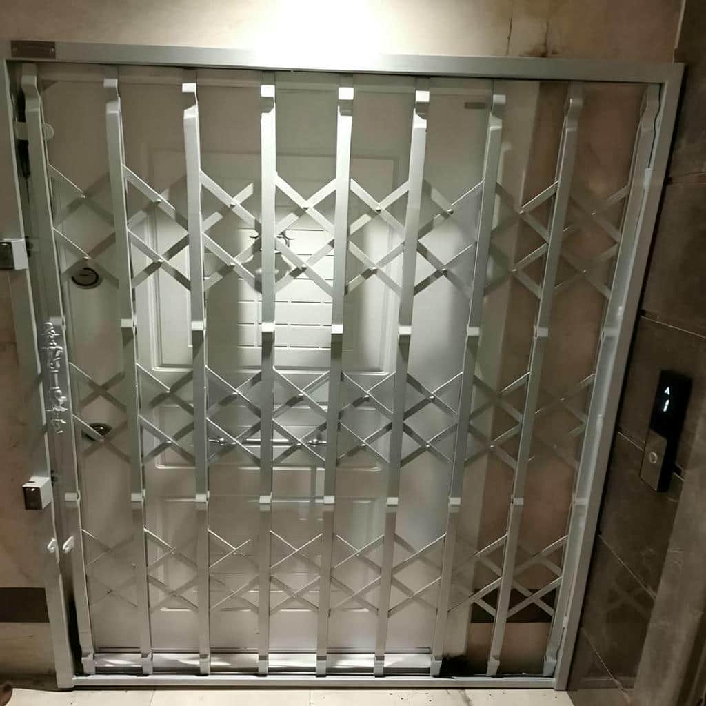 درب آکاردئونی در کاشان - تصویر 4
