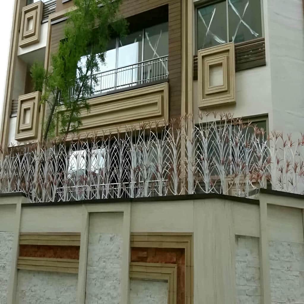حفاظ شاخ گوزنی در دماوند