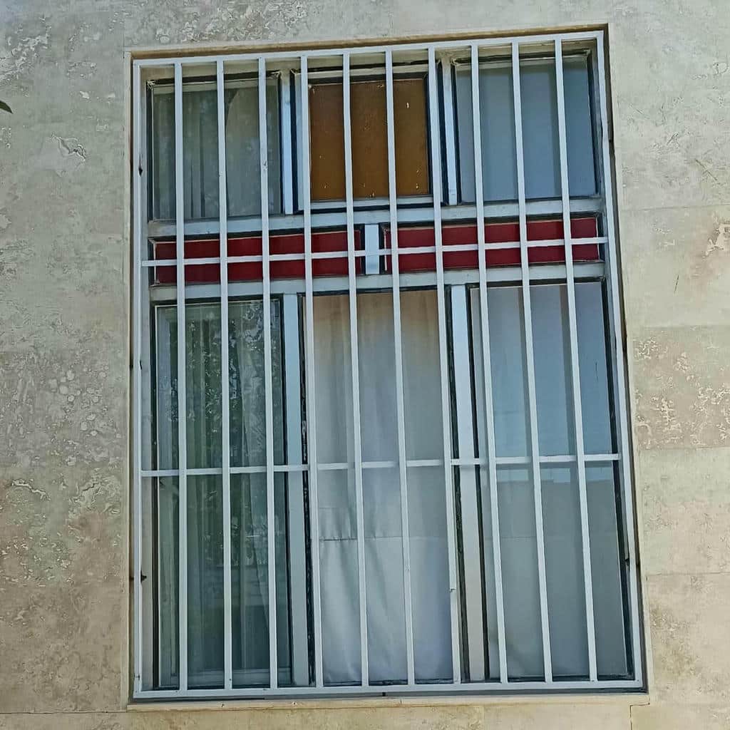 حفاظ پنجره در آمل