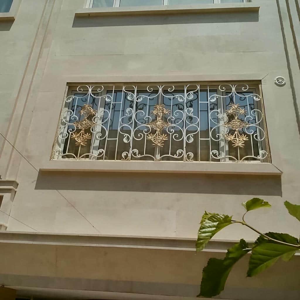 حفاظ پنجره در بندر بوشهر
