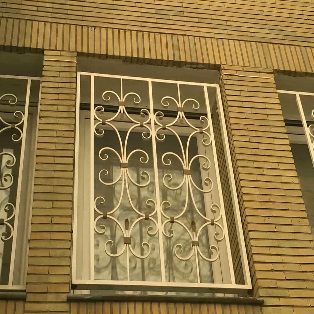 حفاظ پنجره در پردیس