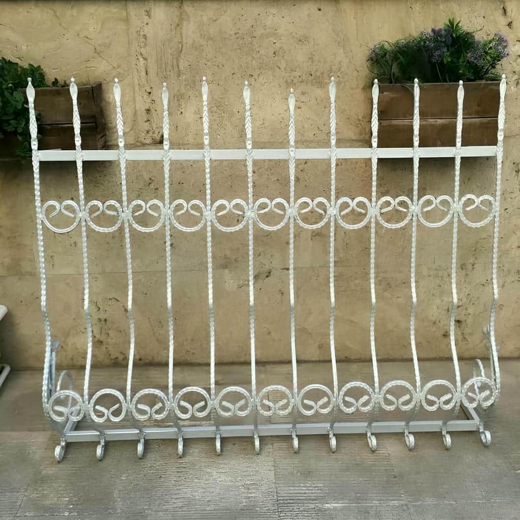 حفاظ پنجره در کرمان