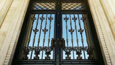 درب حیاط در فیروزکوه