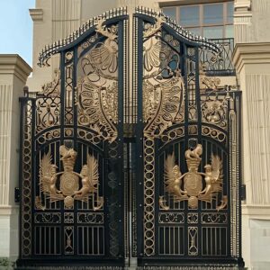 درب حیاط در فردیس کرج