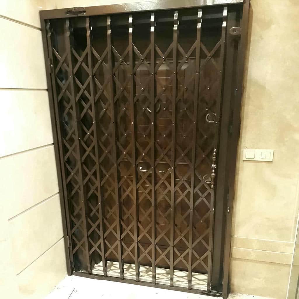ویژگی های درب آکاردئونی استاندارد برای انتخاب مدل مقاوم و مطمئن