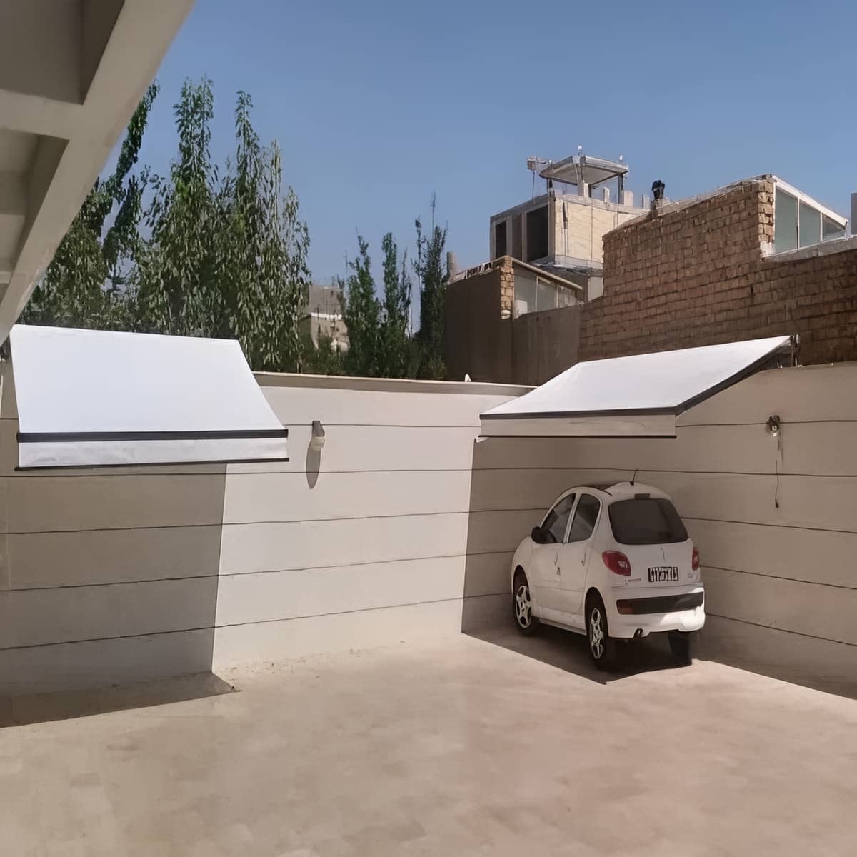 سایبان برقی و دستی با پارچه ضد آفتاب سایبان برقی و دستی با پارچه ضد آفتاب