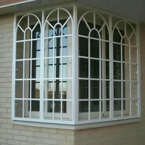 حفاظ پنجره طرح دار سفارشی