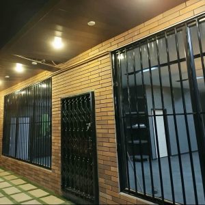 حفاظ پنجره فلزی مقاوم راهکاری مطمئن برای افزایش امنیت پنجره ساختمان