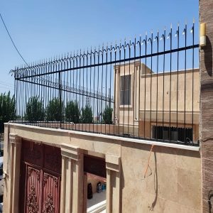 حفاظ سرنیزه ای برای دیوار امن