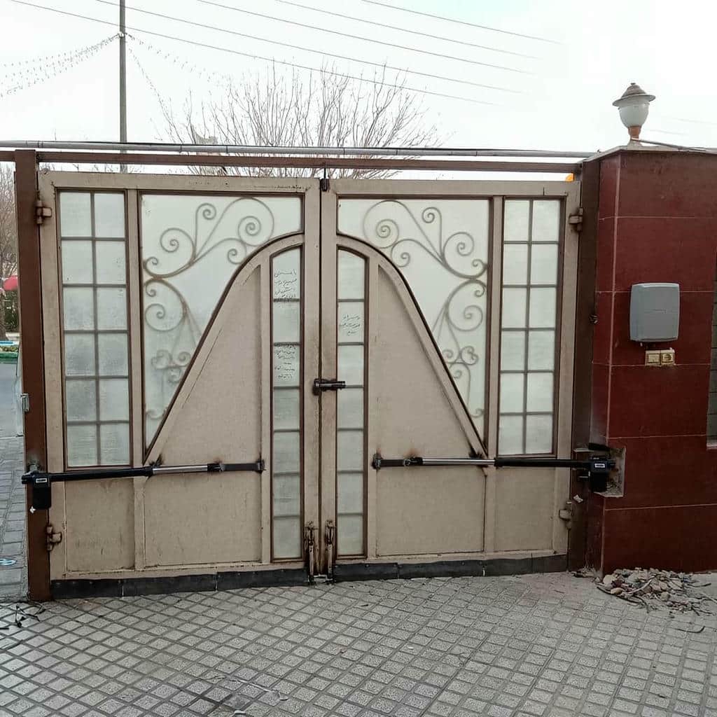 ریموت جک ایتالیایی درب پارکینگ برای ورودی ساختمان