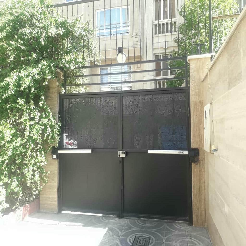 برد فرمان جک پارکینگی با تردد کم داخل باکس کنترل