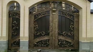 درب پارکینگ لولایی با فریم تقویت شده و رنگ مقاوم