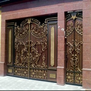 درب ویلایی پارکینگ شیک با فریم مستحکم در ورودی خودرو