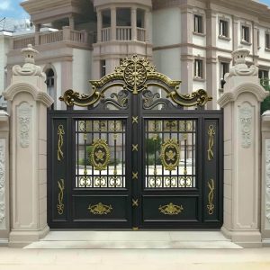 درب پارکینگ حیاط با فریم تقویت شده و رنگ مقاوم