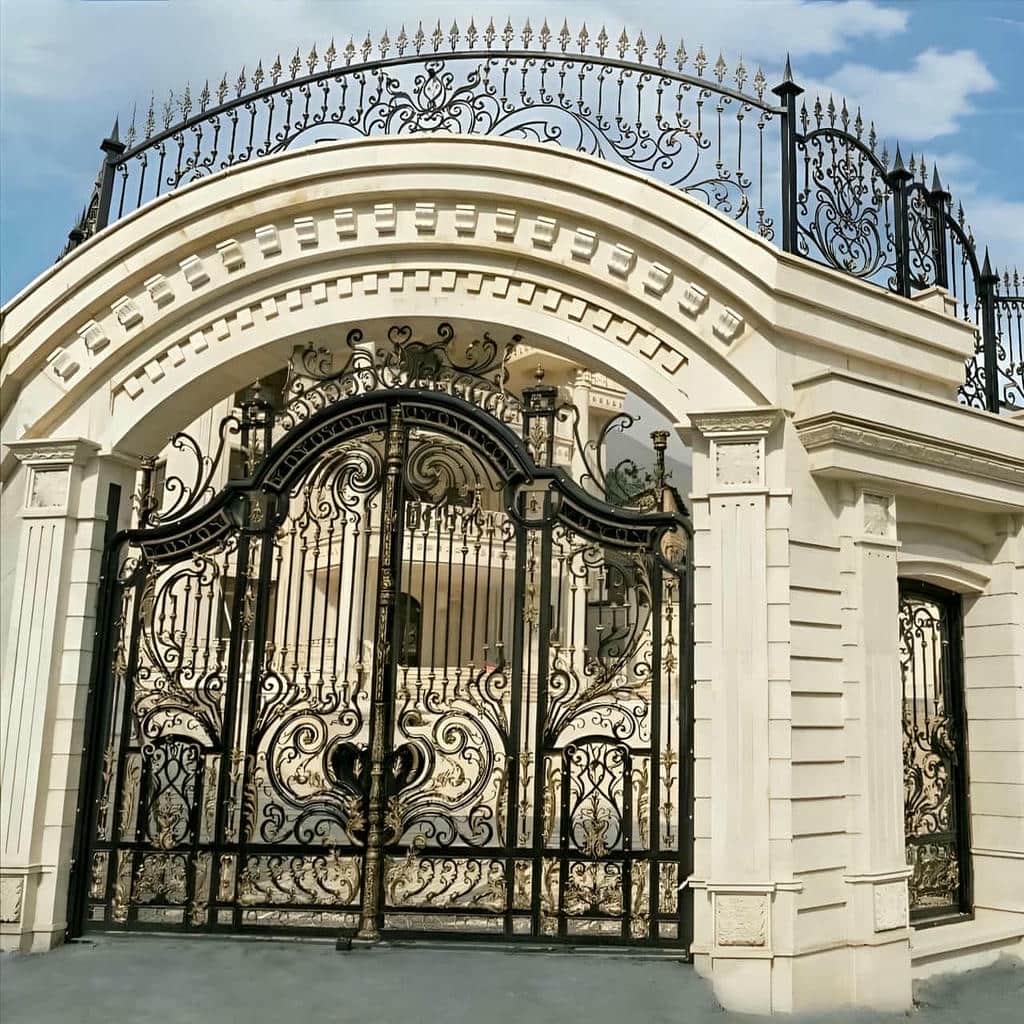 درب ویلایی فرفورژه با قفل ایمن و یراق مقاوم