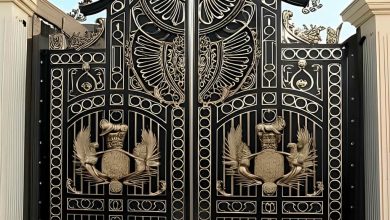 درب پارکینگ مشکی طلایی با فریم تقویت شده و رنگ مقاوم
