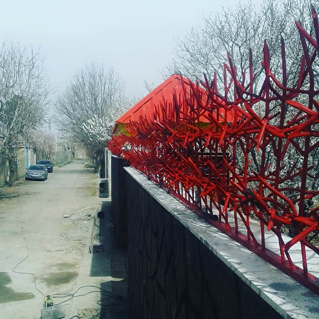 حفاظ آبشاری سفارشی در نمونه کار پروژه لوکس