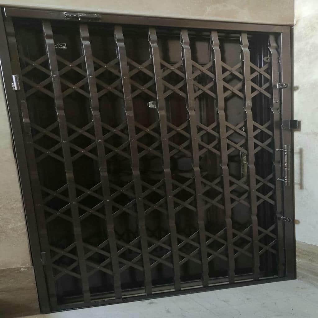 حفاظ آکاردئونی با اتصالات فلزی منظم حفاظ آکاردئونی با اتصالات فلزی منظم