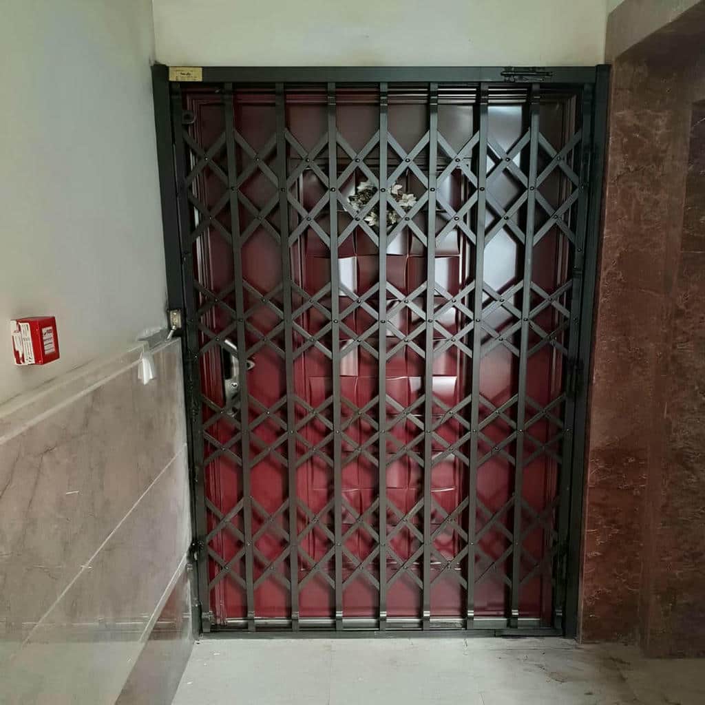 حفاظ درب ضد سرقت فلزی با چارچوب منظم مرکز تخصصی فروش حفاظ درب ضد سرقت اقتصادی با قیمت مناسب
