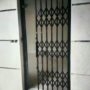 نرده آکاردئونی با متریال فلزی مقاوم